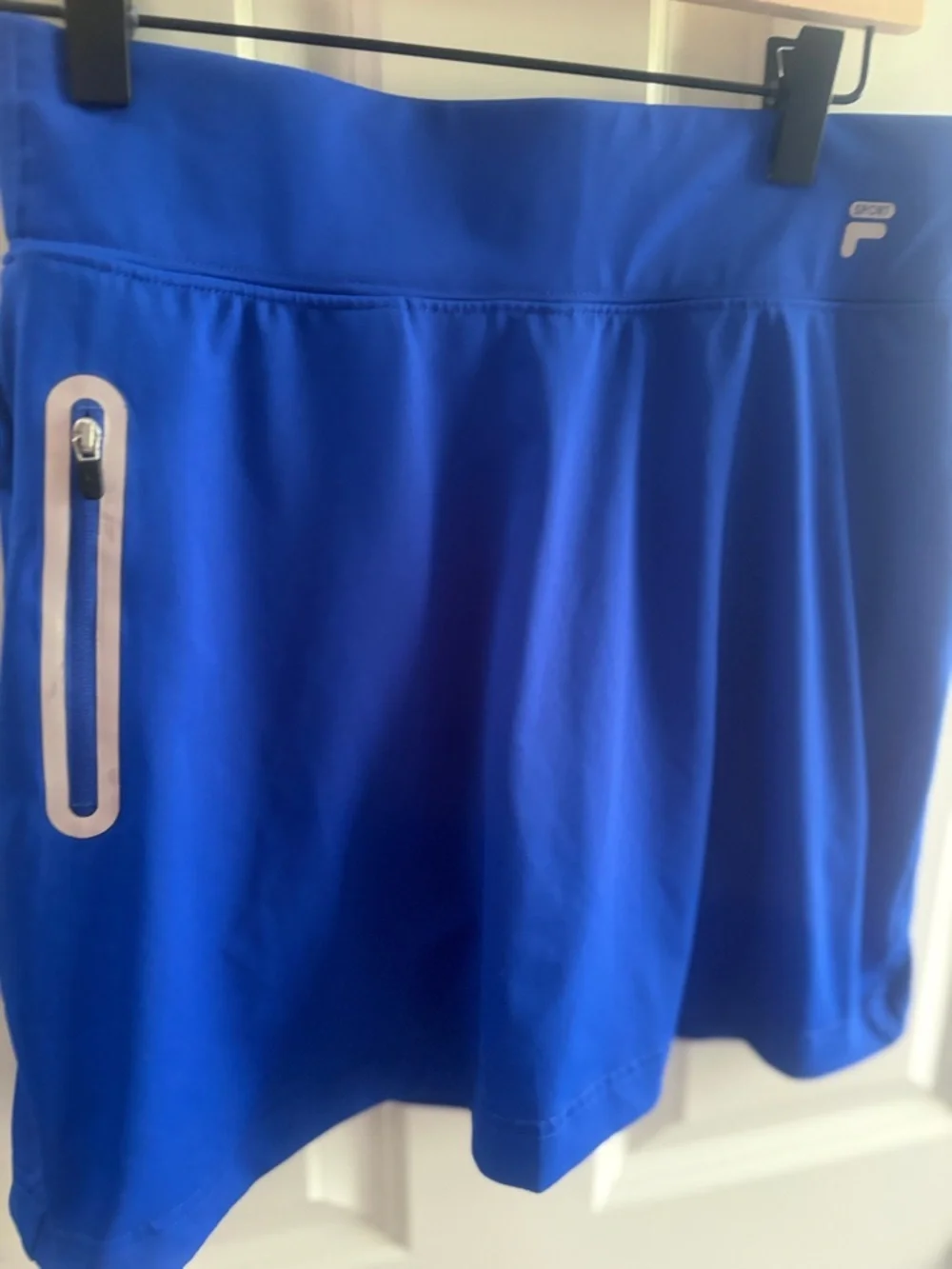 Fila Women's Royal Blue Athletic Skort with Reflective Zip Pocket size XS - Picture 2 of 7
